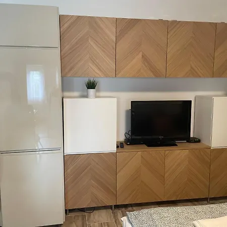 Case de vacanță Rigo Apartman Balatonlelle