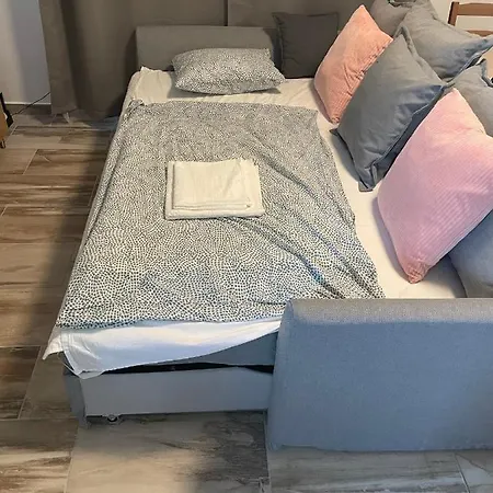 Rigo Apartman Case de vacanță Balatonlelle